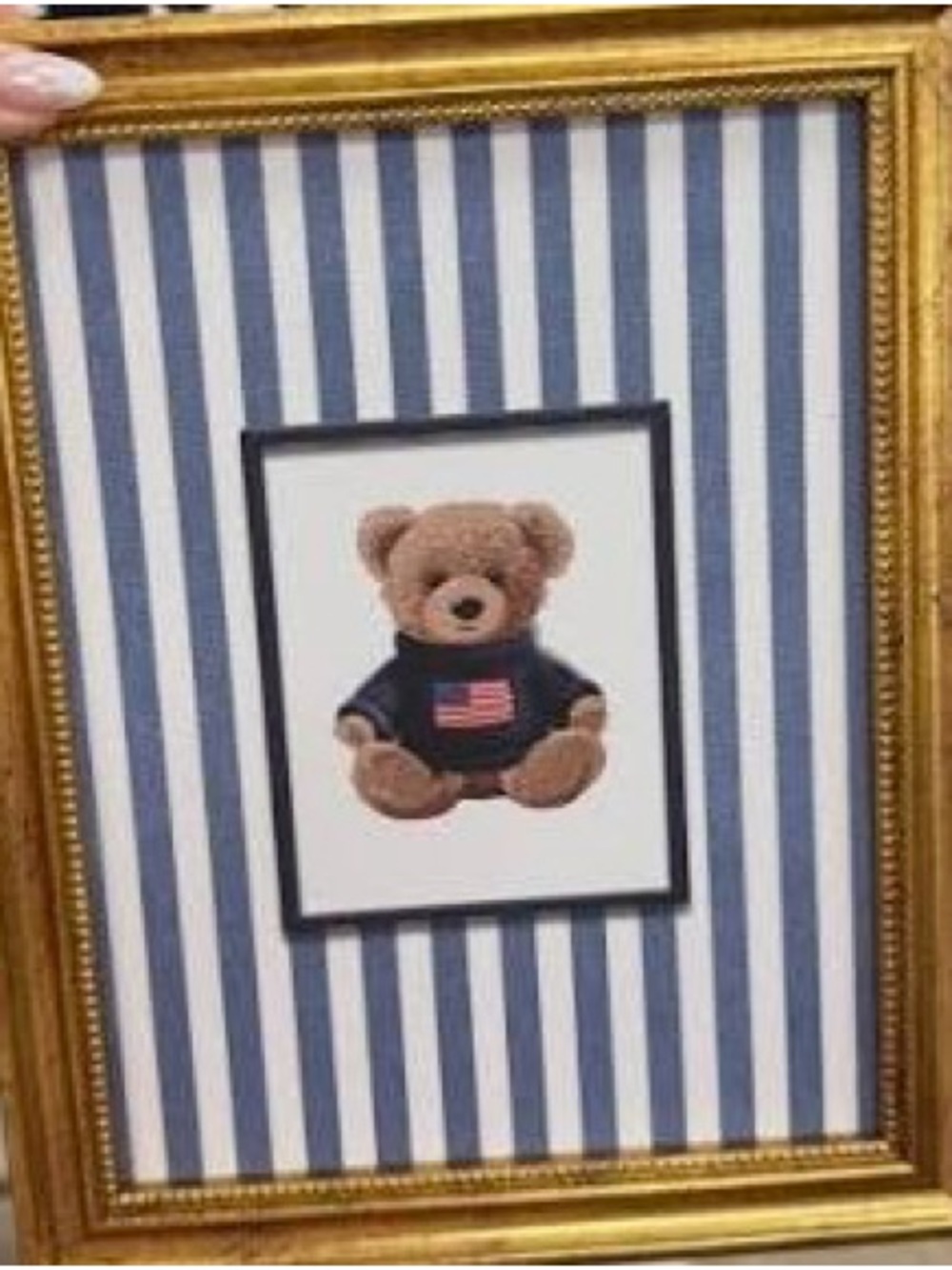 Americana bear print
